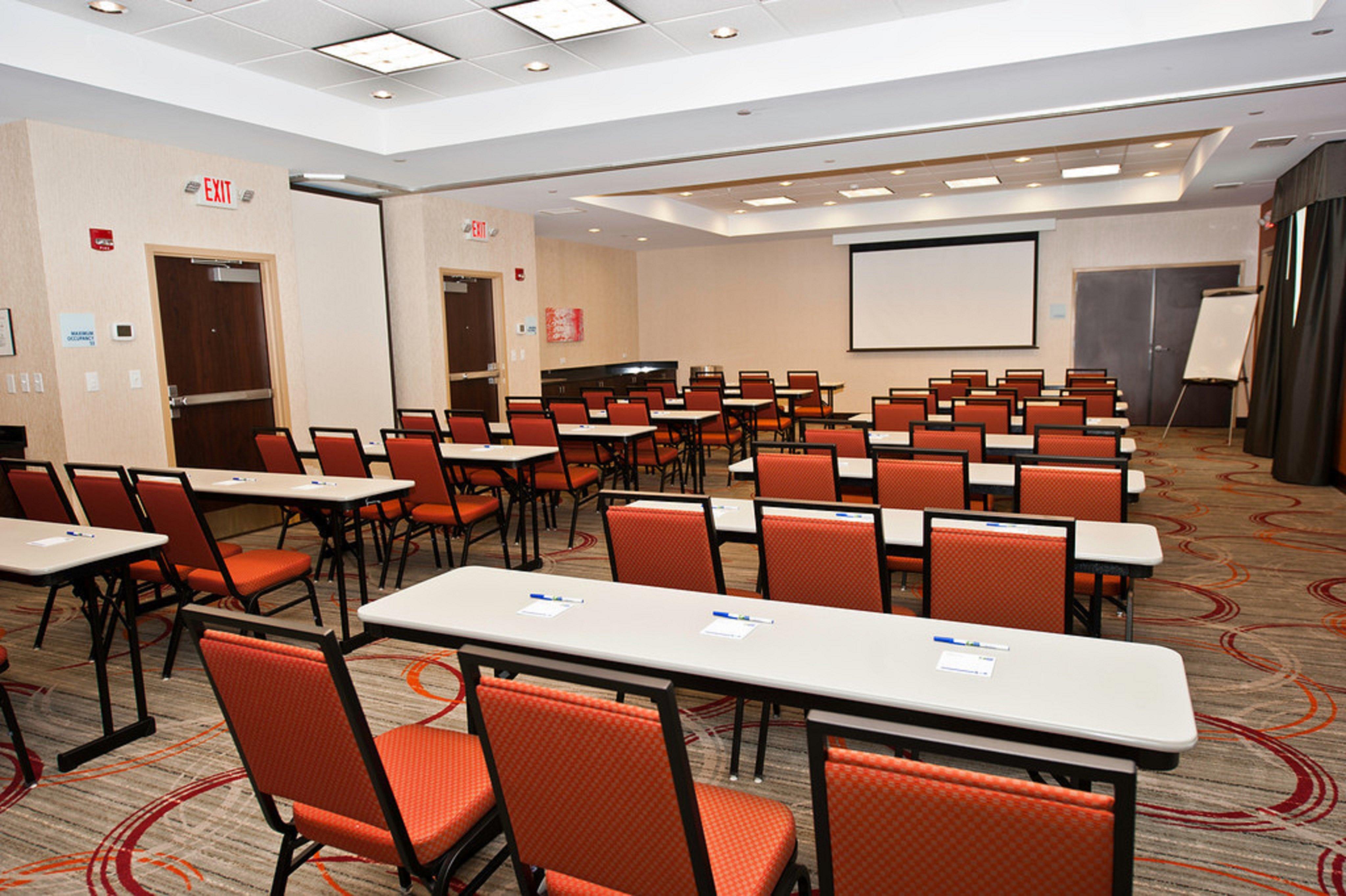 Holiday Inn Express & Suites Columbus - Easton Area By Ihg Гаханна Бизнес фото