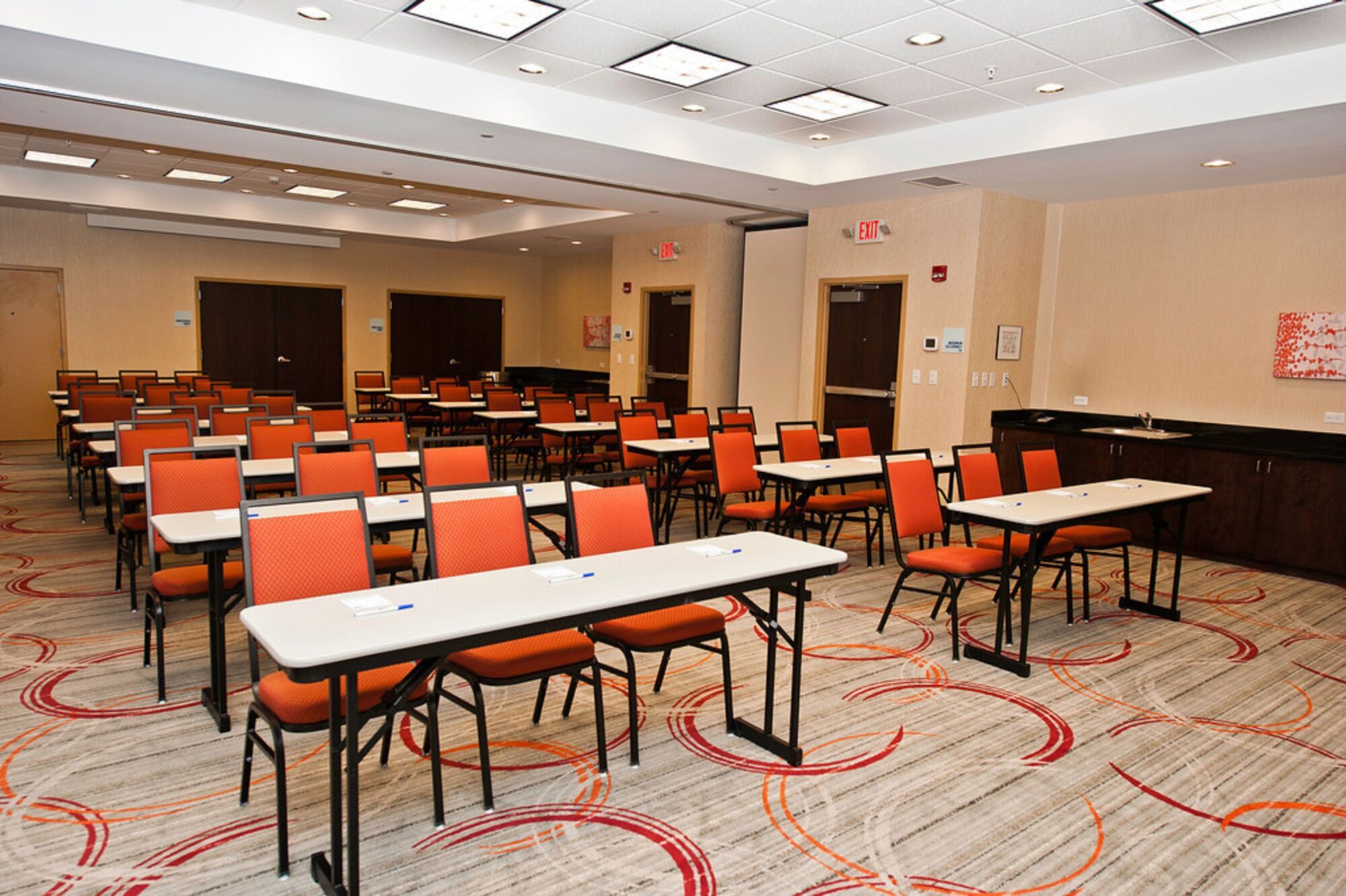 Holiday Inn Express & Suites Columbus - Easton Area By Ihg Гаханна Бизнес фото